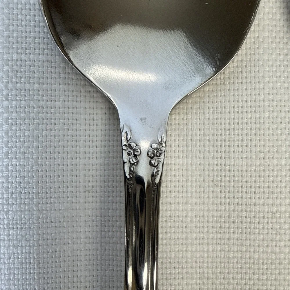 Oneida Mansfield Amadeus Wm A Rogers Deluxe Stainless Flatware Set 8 Teaspoons